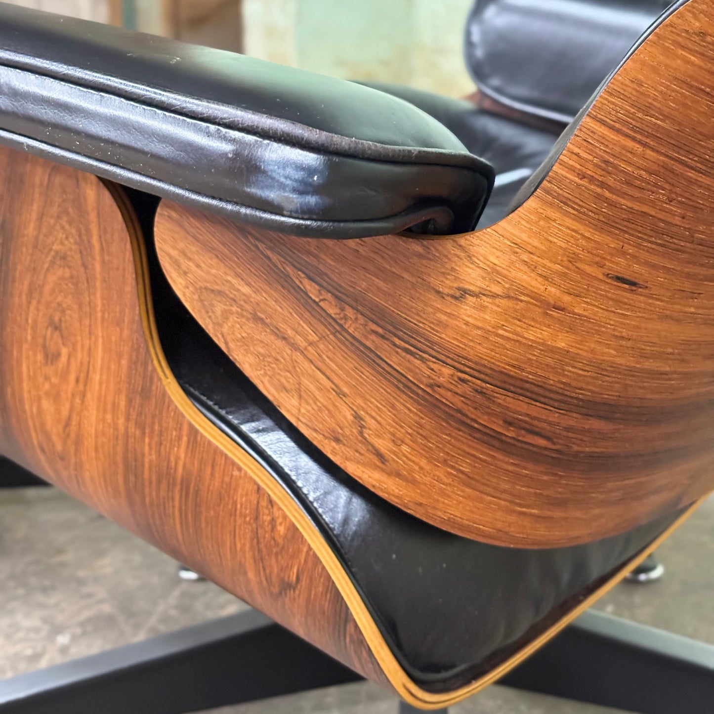 Vintage Herman Miller 670 ‘Eames’ Lounge Chair and 671 Ottoman