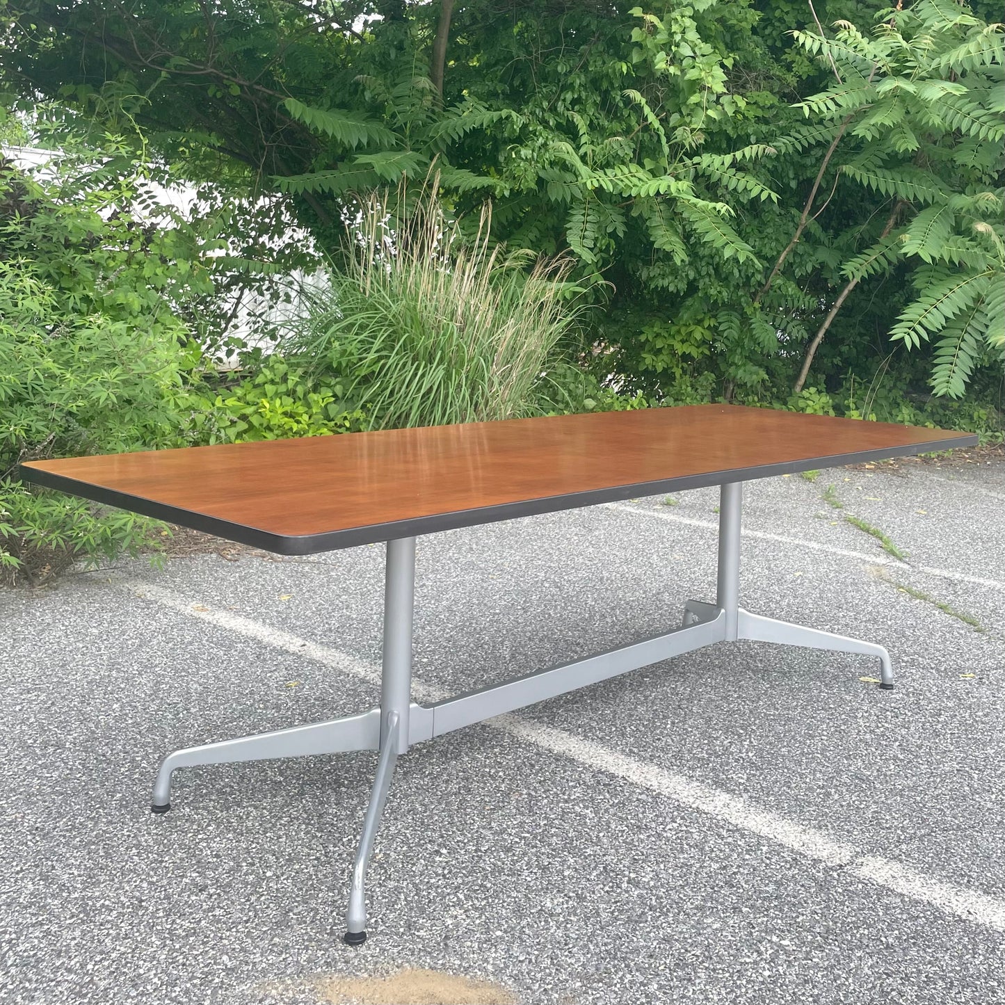 Eames ET189C Table by Herman Miller