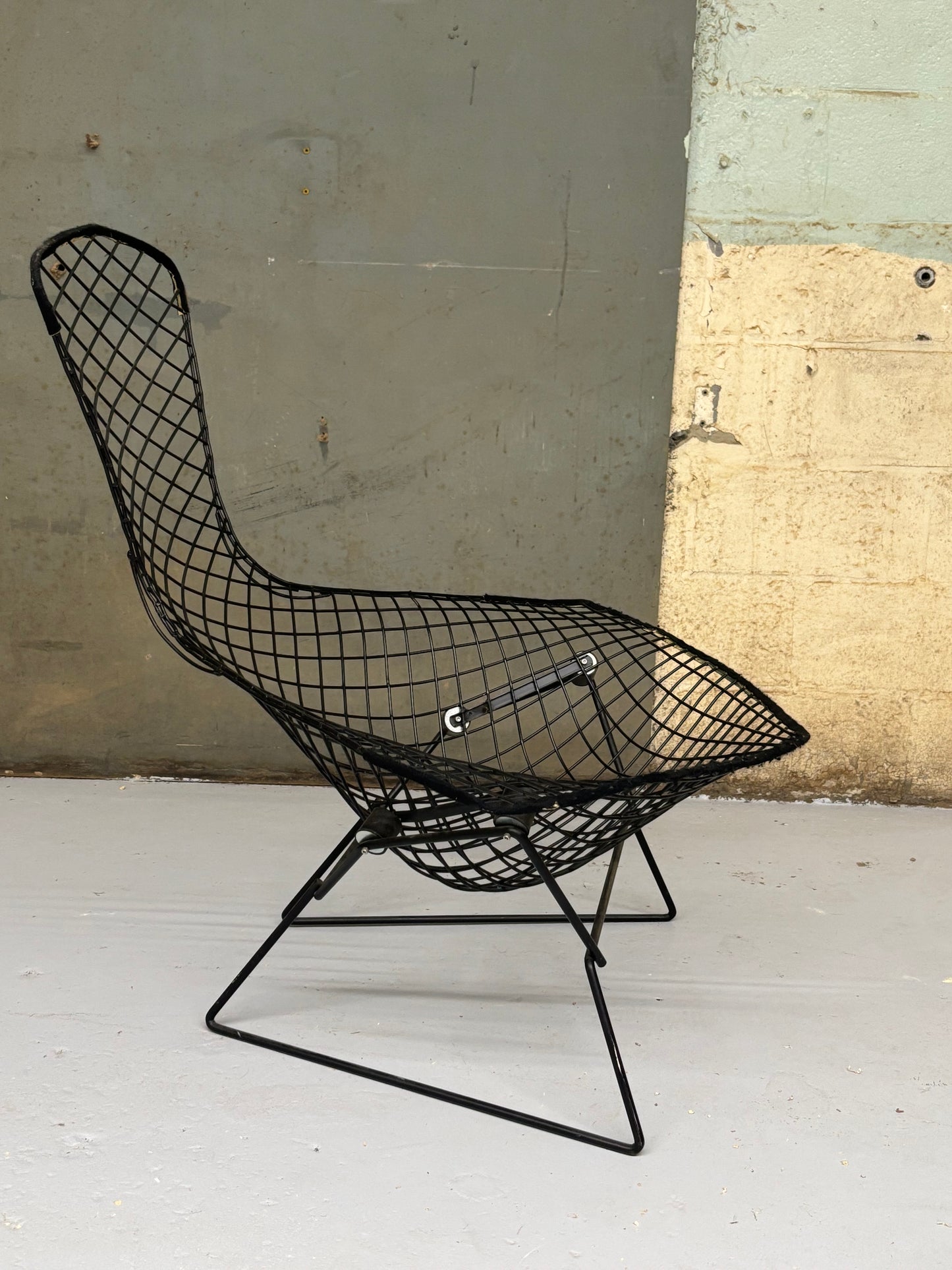 Vintage MCM ‘Bird’ Chair by Harry Bertoia for Knoll