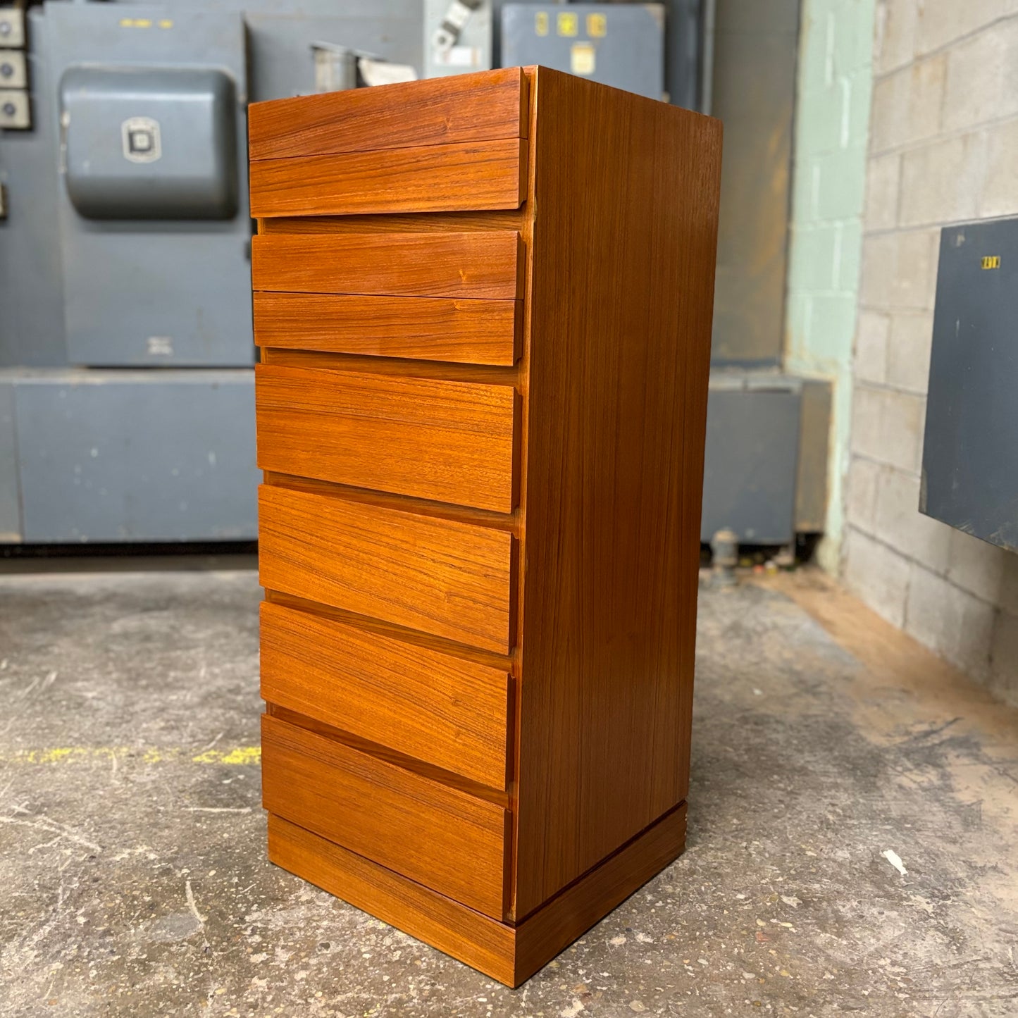 Vintage Danish MCM Teak Lingerie Chest by Arne Wahl Iversen for Vinde Mobelfabrik