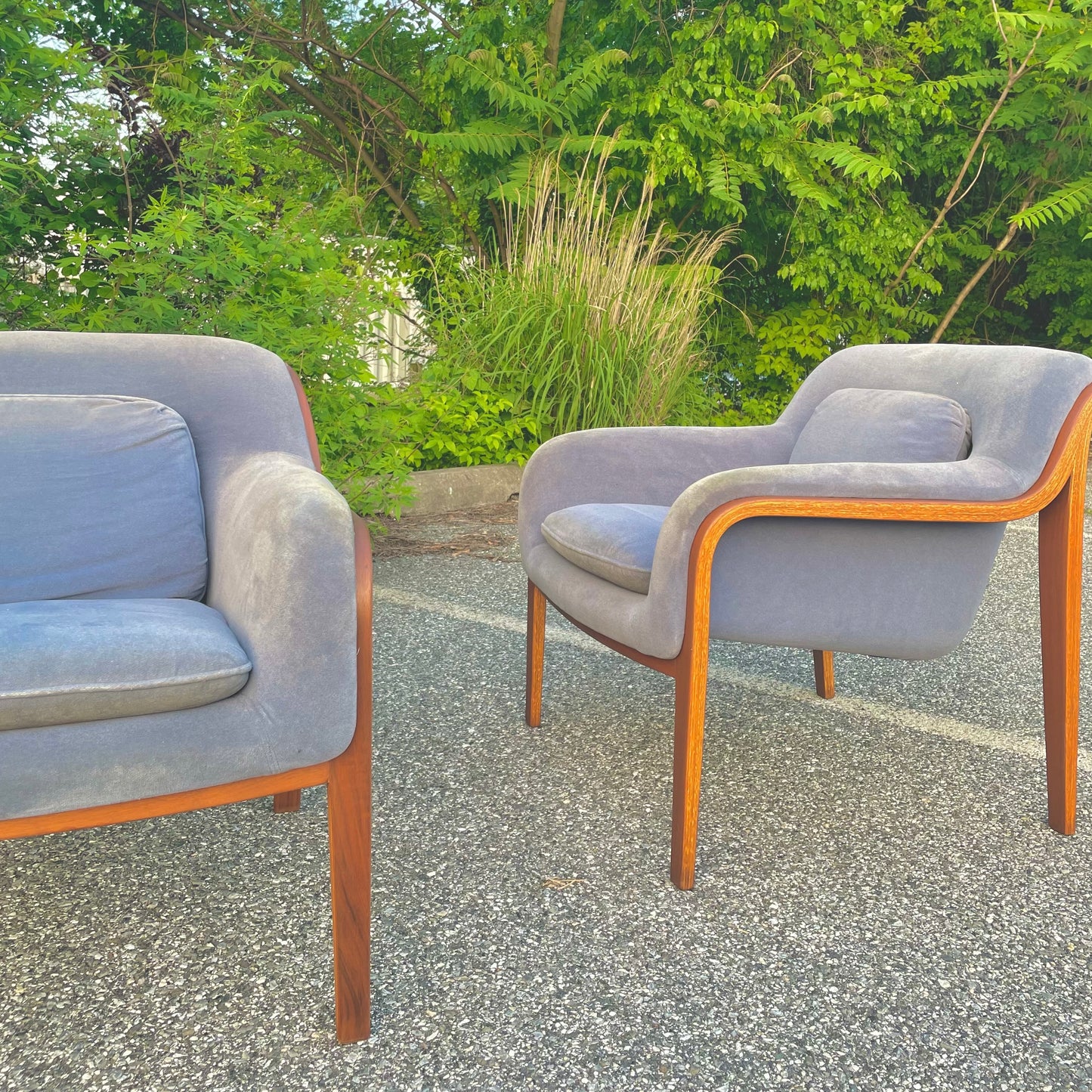 Vintage ‘1315’ Lounge Chairs by Bill Stephens for Knoll