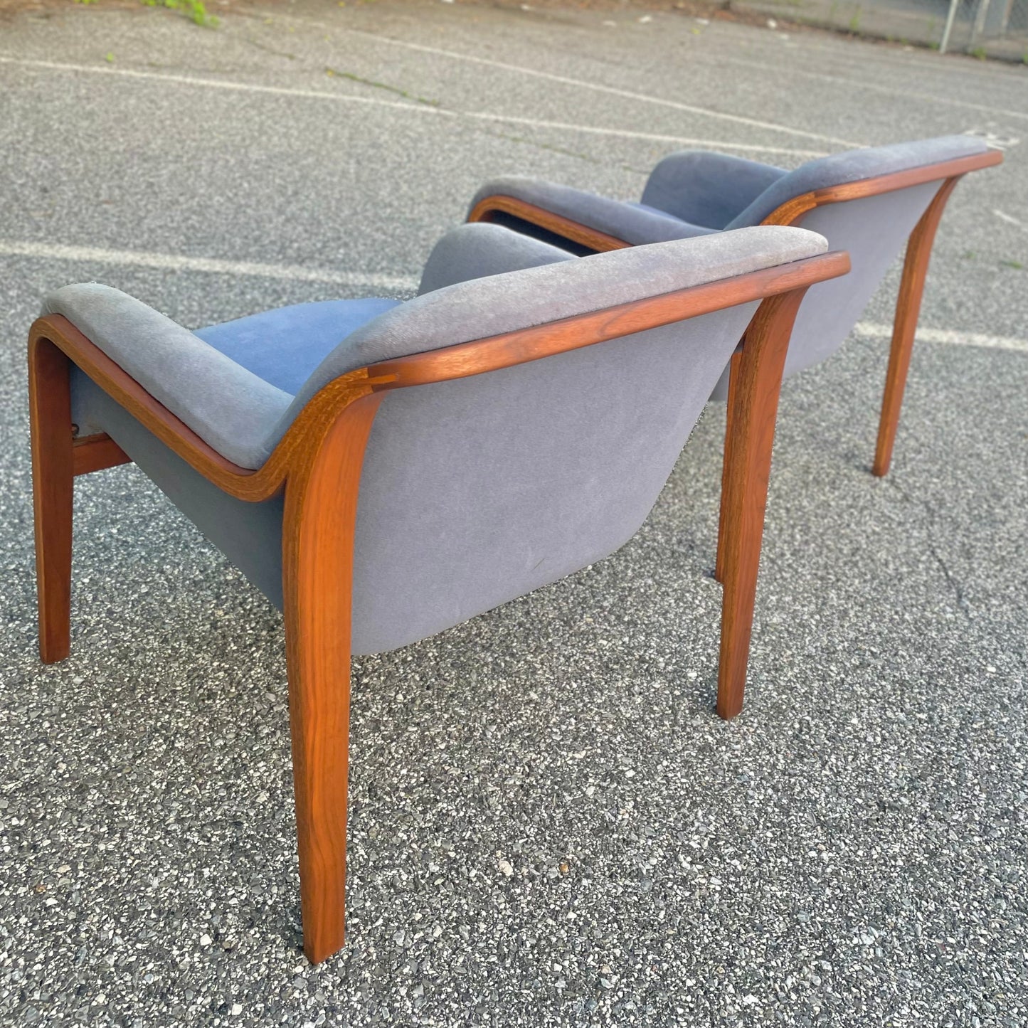 Vintage ‘1315’ Lounge Chairs by Bill Stephens for Knoll