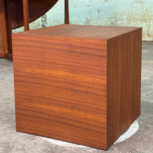 Mid-Century/Danish Modern Style Teak Cube Table