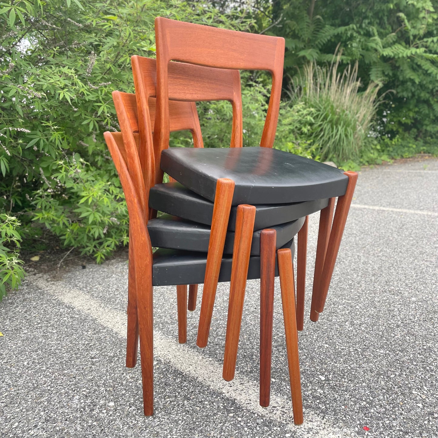 Vintage Scandinavian Sculpted Teak Dining Chairs by Svegards Markaryd