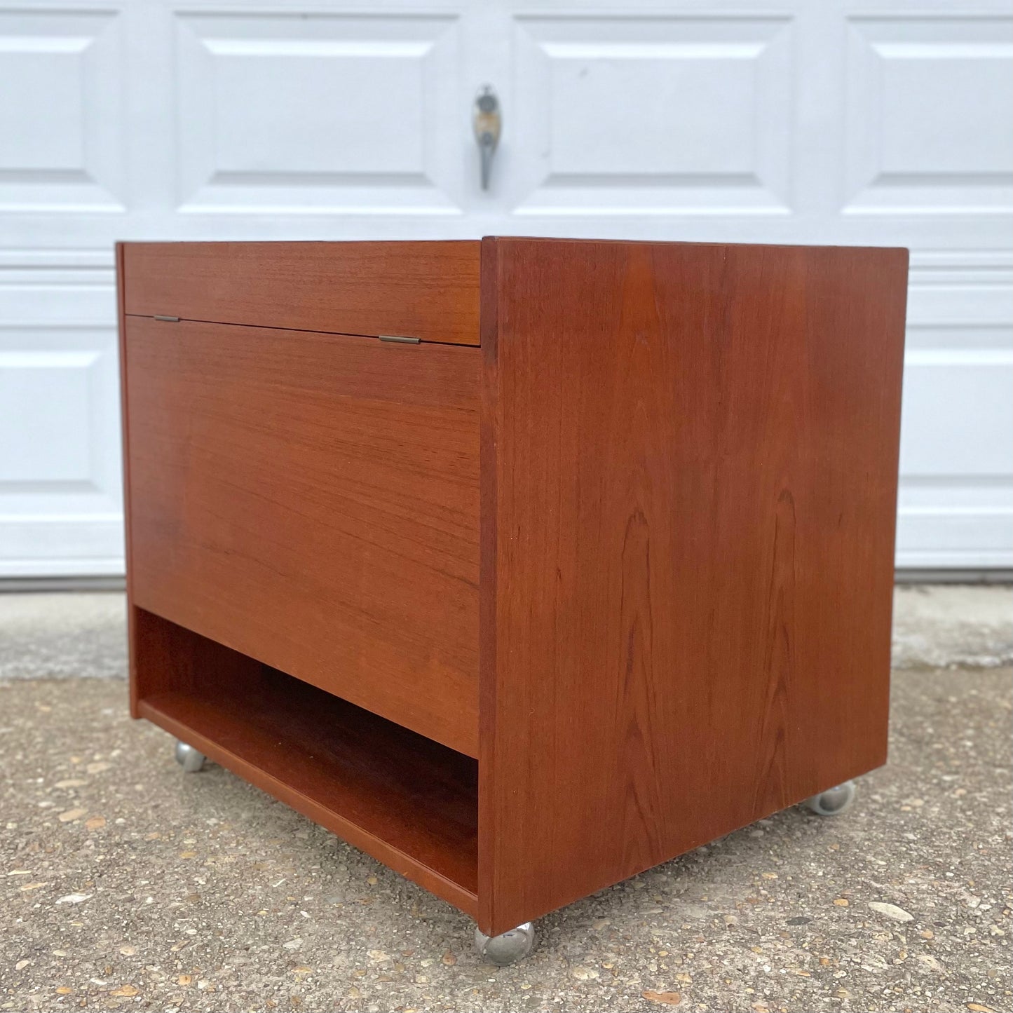 Danish Modern Rolling Teak Bar Cart Cube by Randers Møbelfabrik